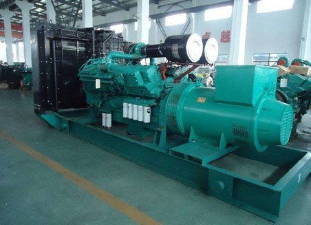 西工800kw康明斯柴油发电机组